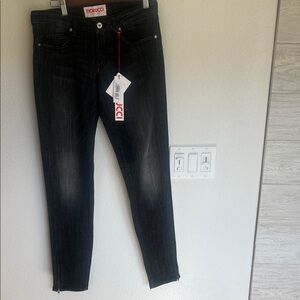 Fiorucci Women's Dark Wash Skinny Jeans SZ 28